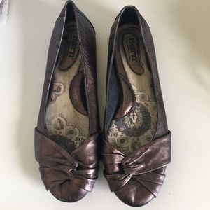 Born flats